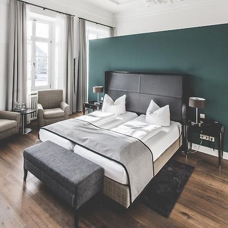 Hotel Muenchner Hof Альтёттинг Экстерьер фото