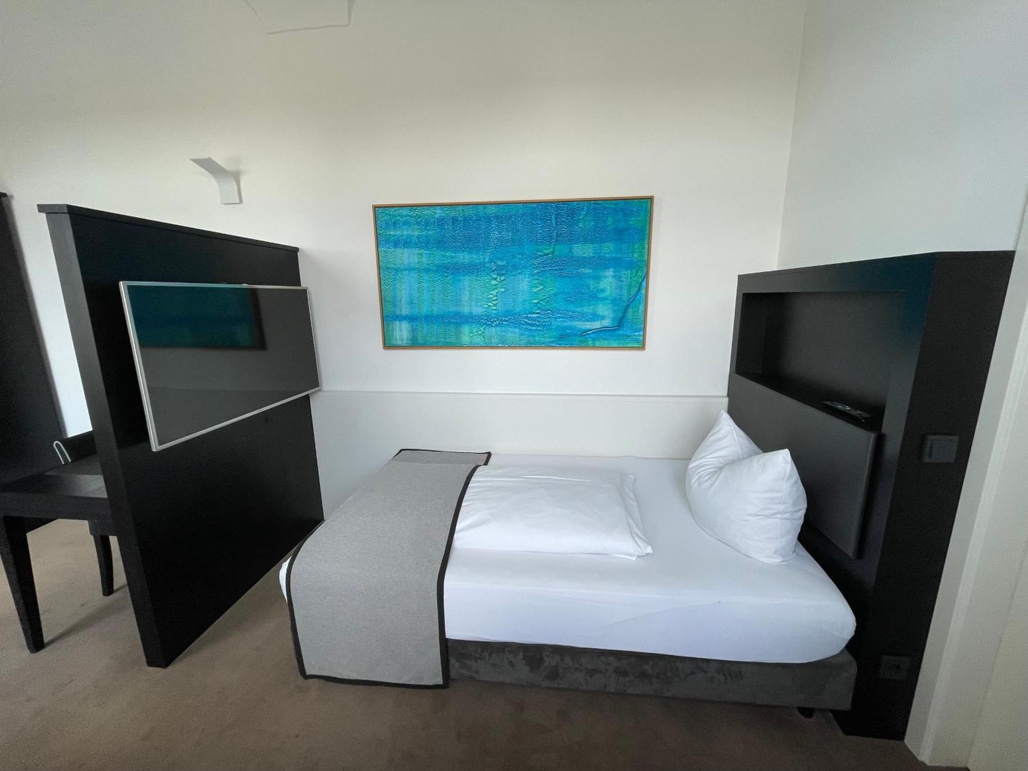 Hotel Muenchner Hof Альтёттинг Экстерьер фото